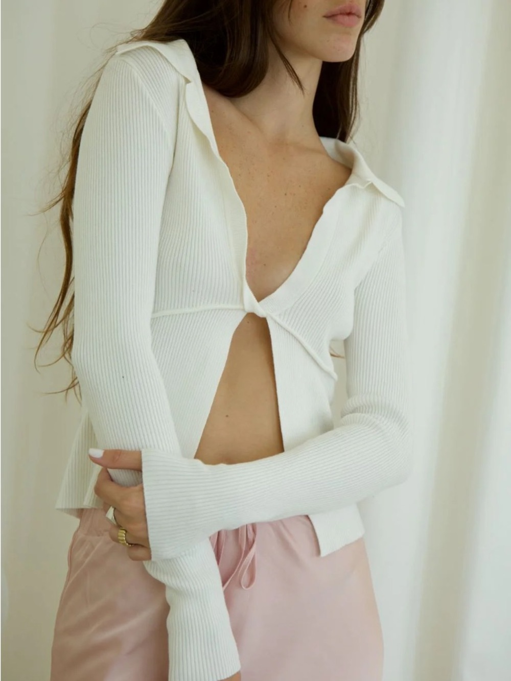 Papermoon Cream Ribbed Button-Front Crop Top - Picture 7 of 7